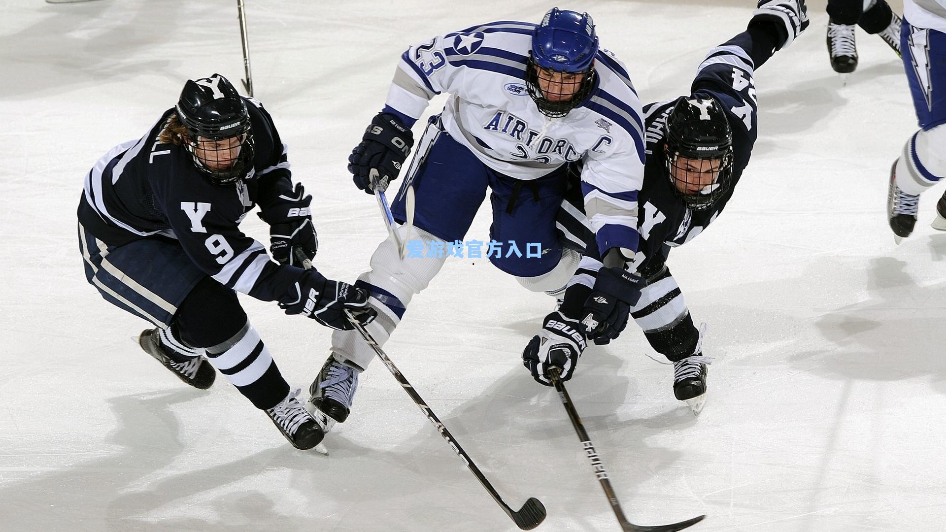哈姆西克泪洒赛场！离开中超后率队夺联赛首冠，高唱我们是冠军引爆足坛