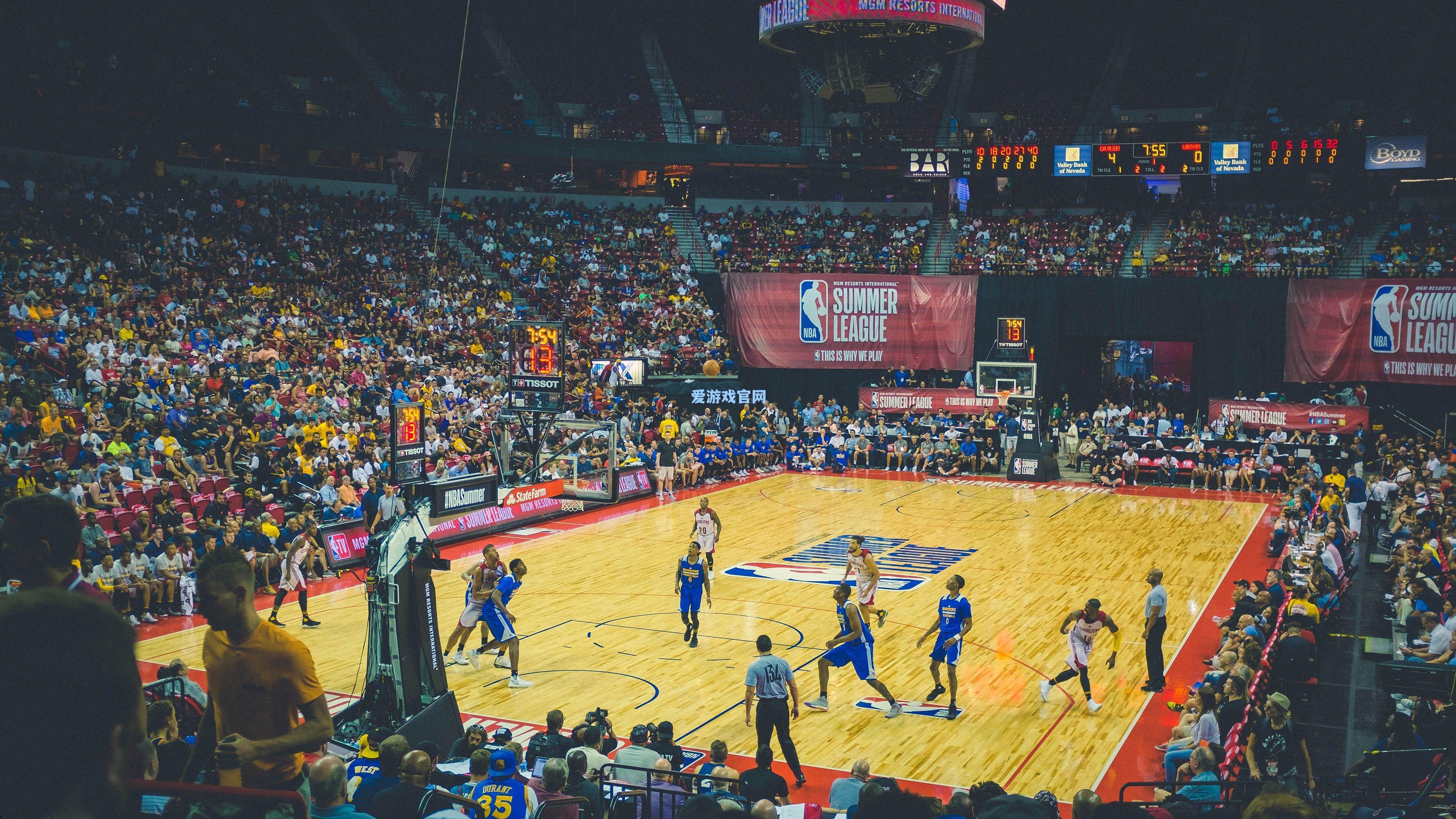 步行者新实验,芬森改打控卫,印城期待师弟复刻哈登转型奇迹?