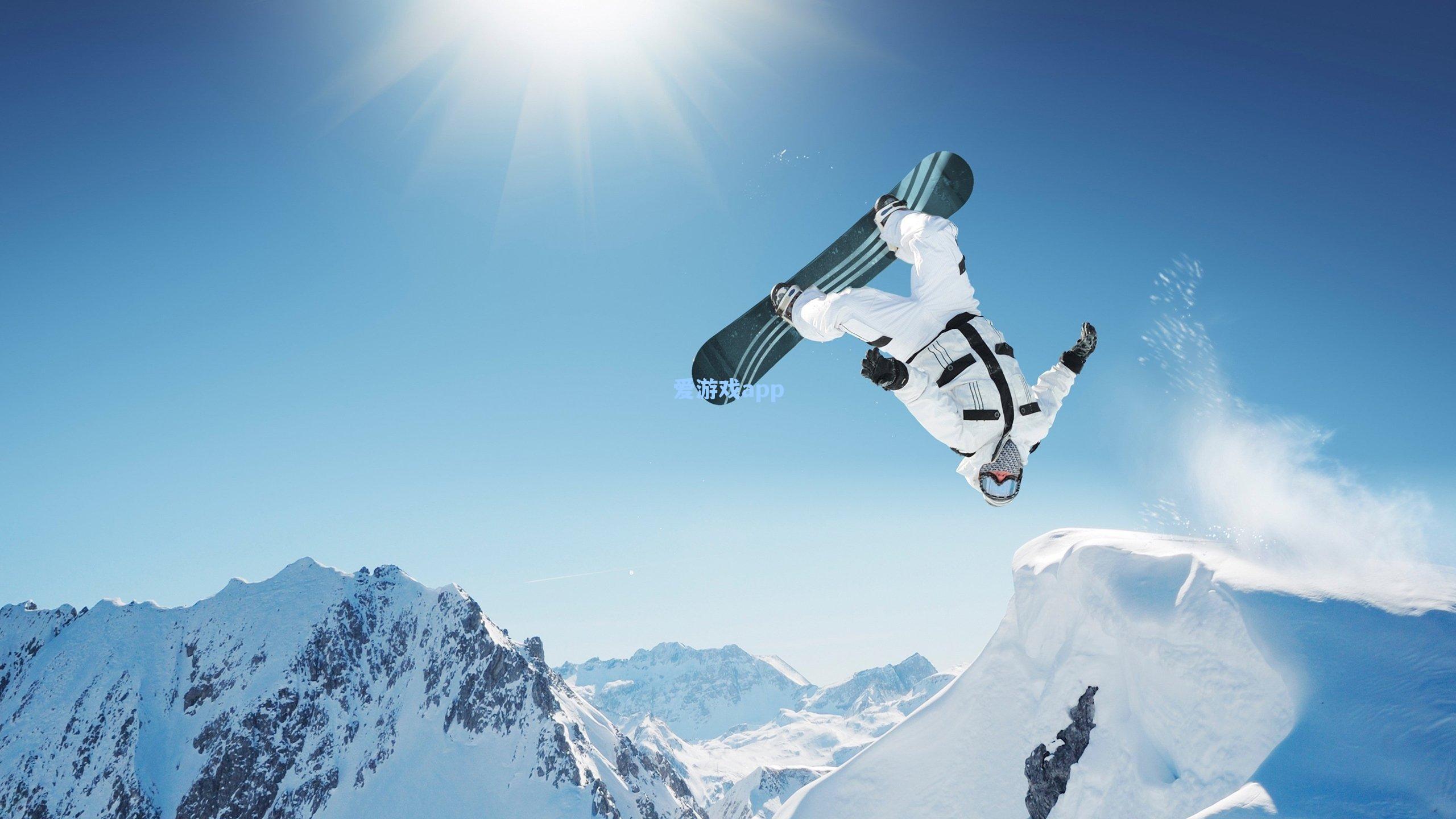 银河战舰再启金元攻势？皇马天价锁定红军中场核心，安菲尔德面临严峻抉择